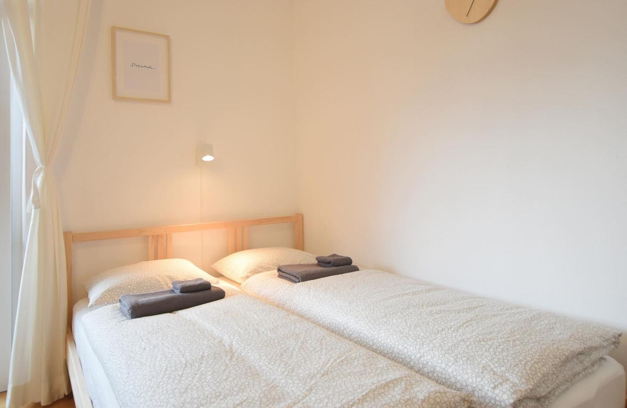 Peaceful Studio Apartment near Center Innsbruck Exterior foto